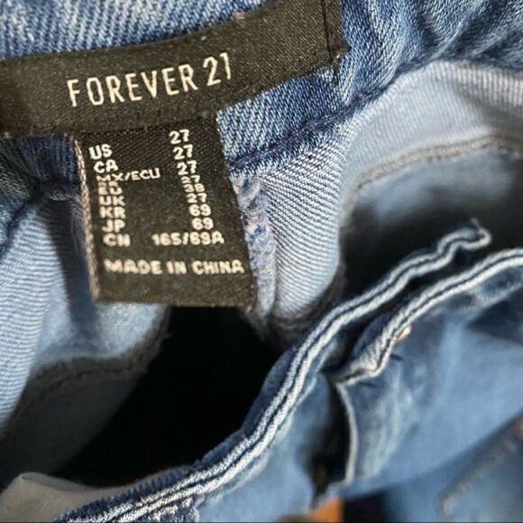 Forever 21 Dark Denim Women’s Jeans Zippers on each side - Picture 9 of 10